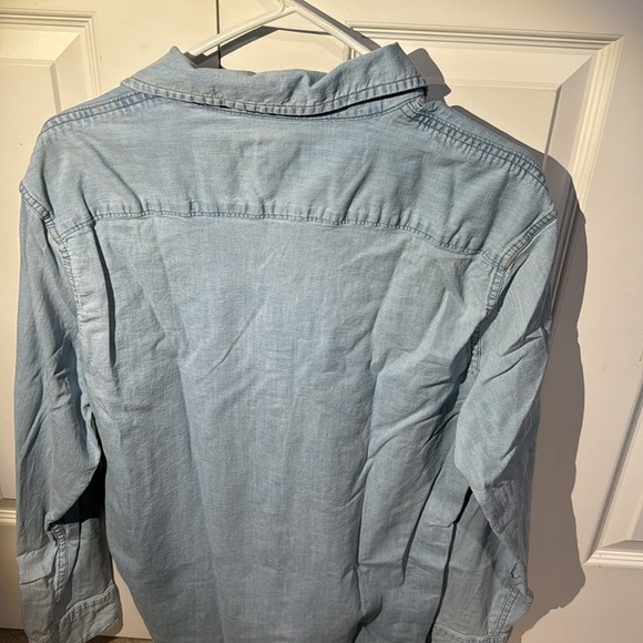 Men’s L Wrangler Denim Shirt - Picture 3 of 3